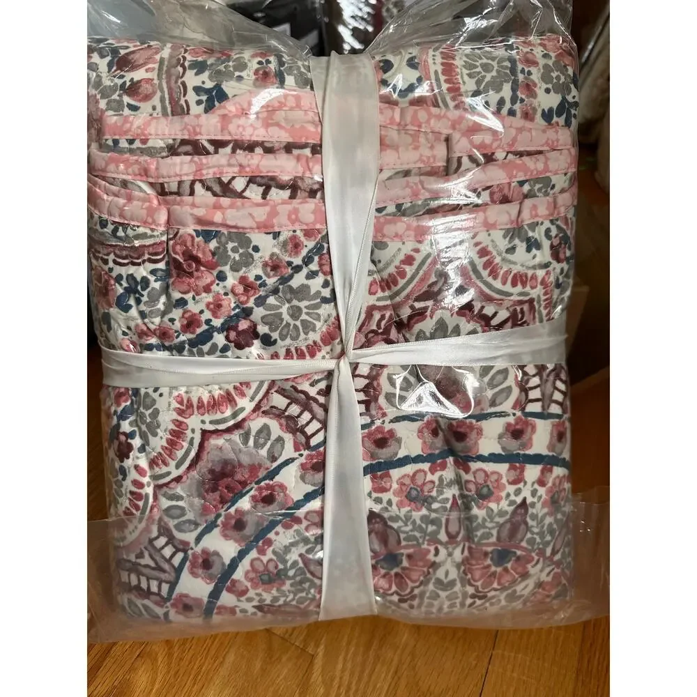 510 Design Valerie Boho Floral Reversible Quilt Set
